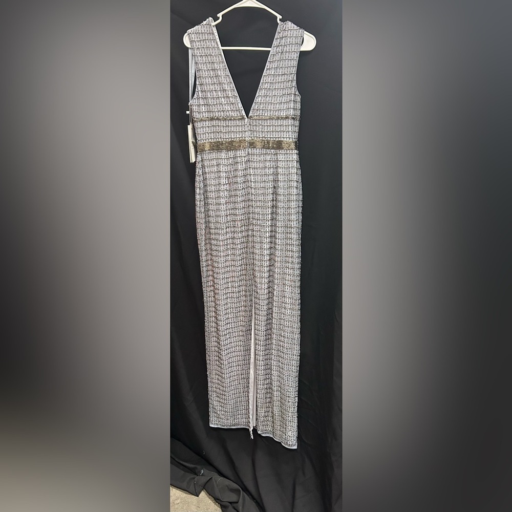MAC DUGGAL 5625 NWT Silver Beaded Cap Sleeve V Neck Column Gown - Picture 4 of 5